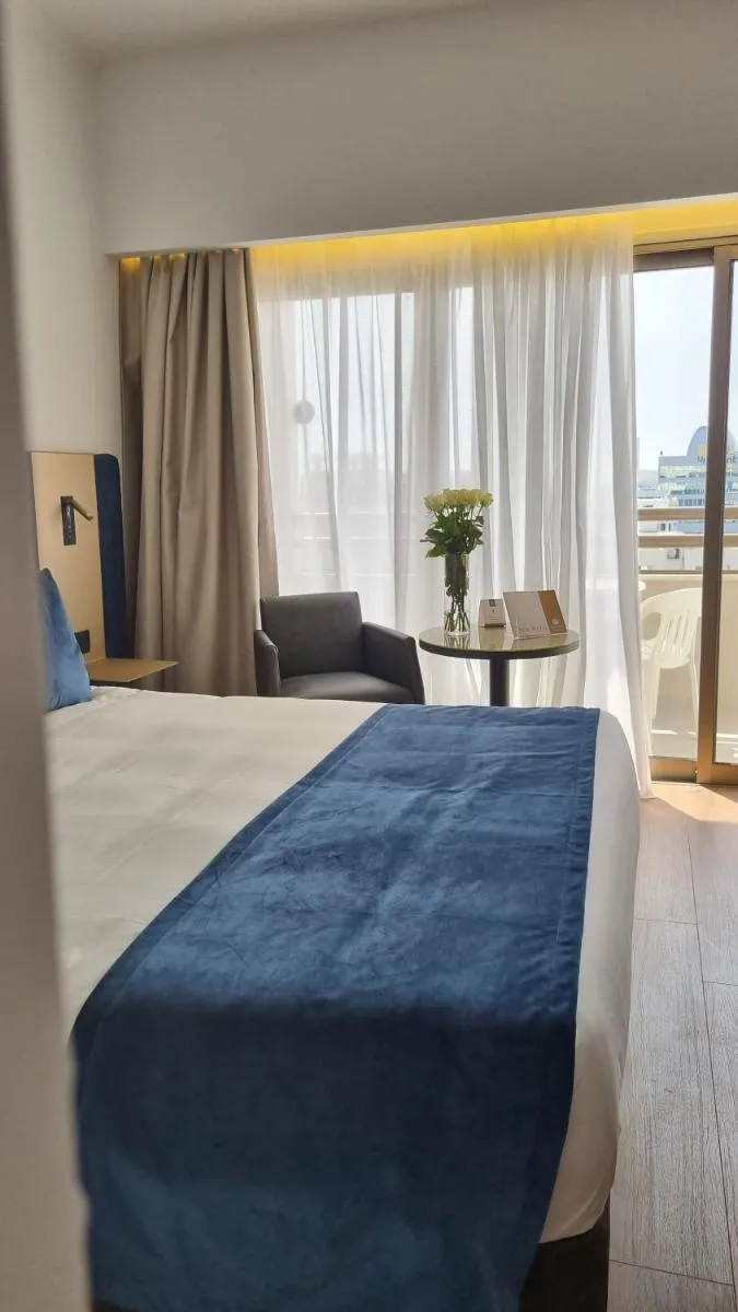 Image 1 of Ajax Hotel