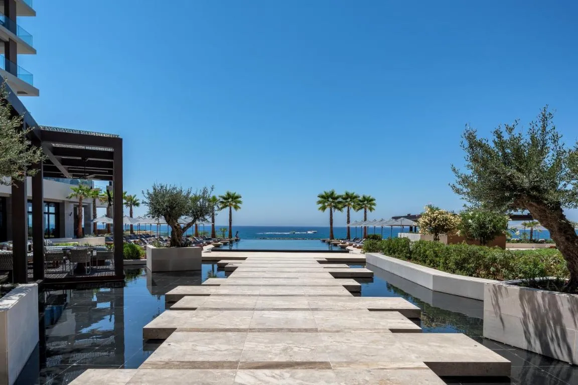 Image of Amara – Sea Your Only View™