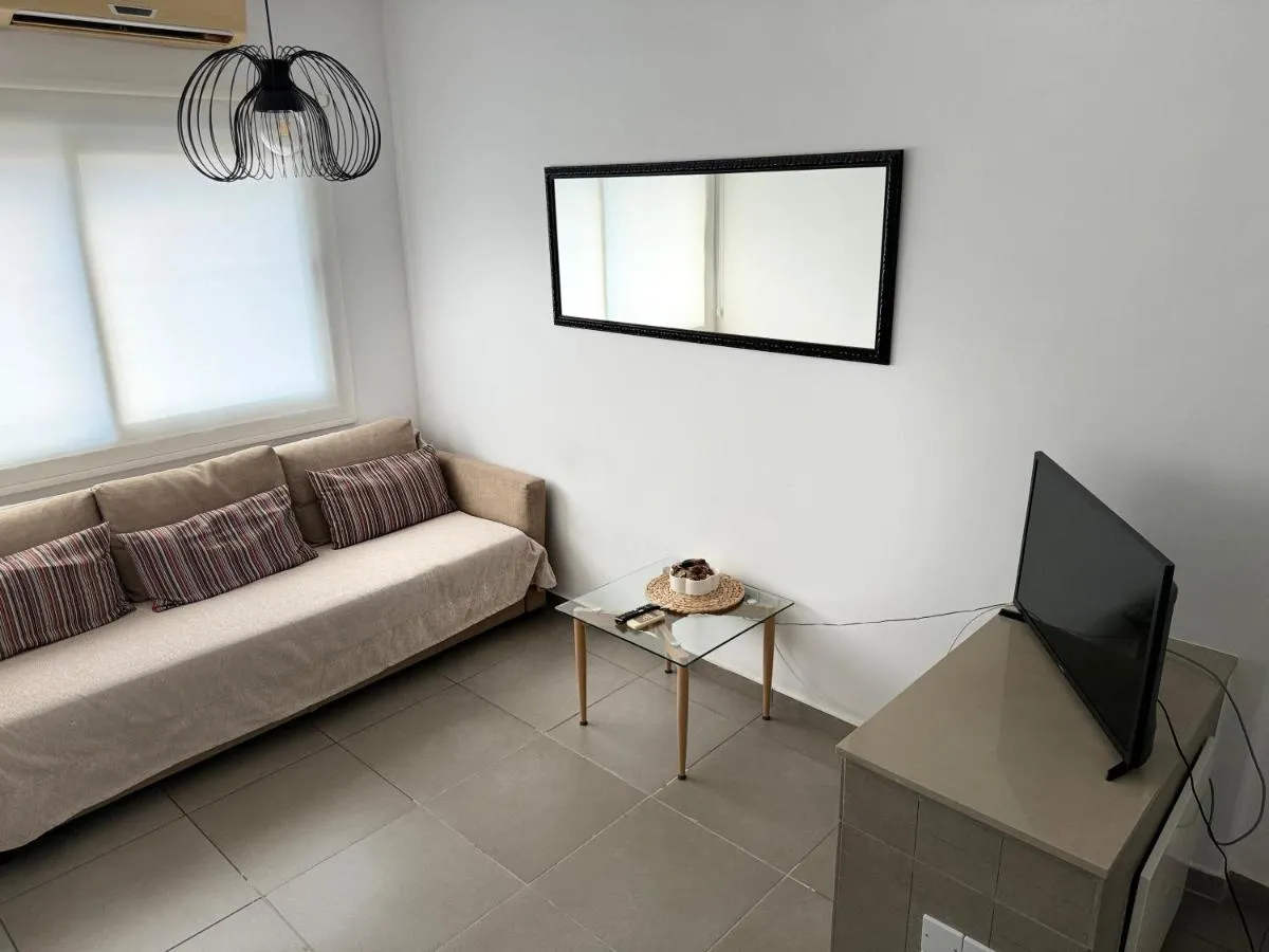 Image 2 of Anastasia 1 Bedroom Apartment