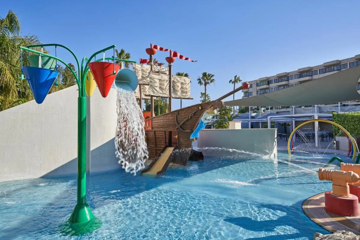 Image 3 of Atlantica Oasis Hotel