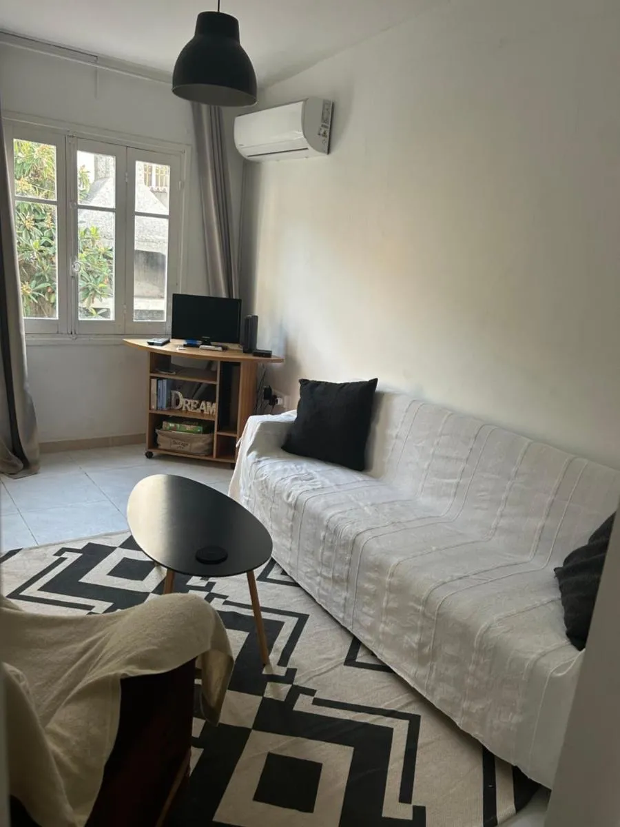 Image 4 of Avra House