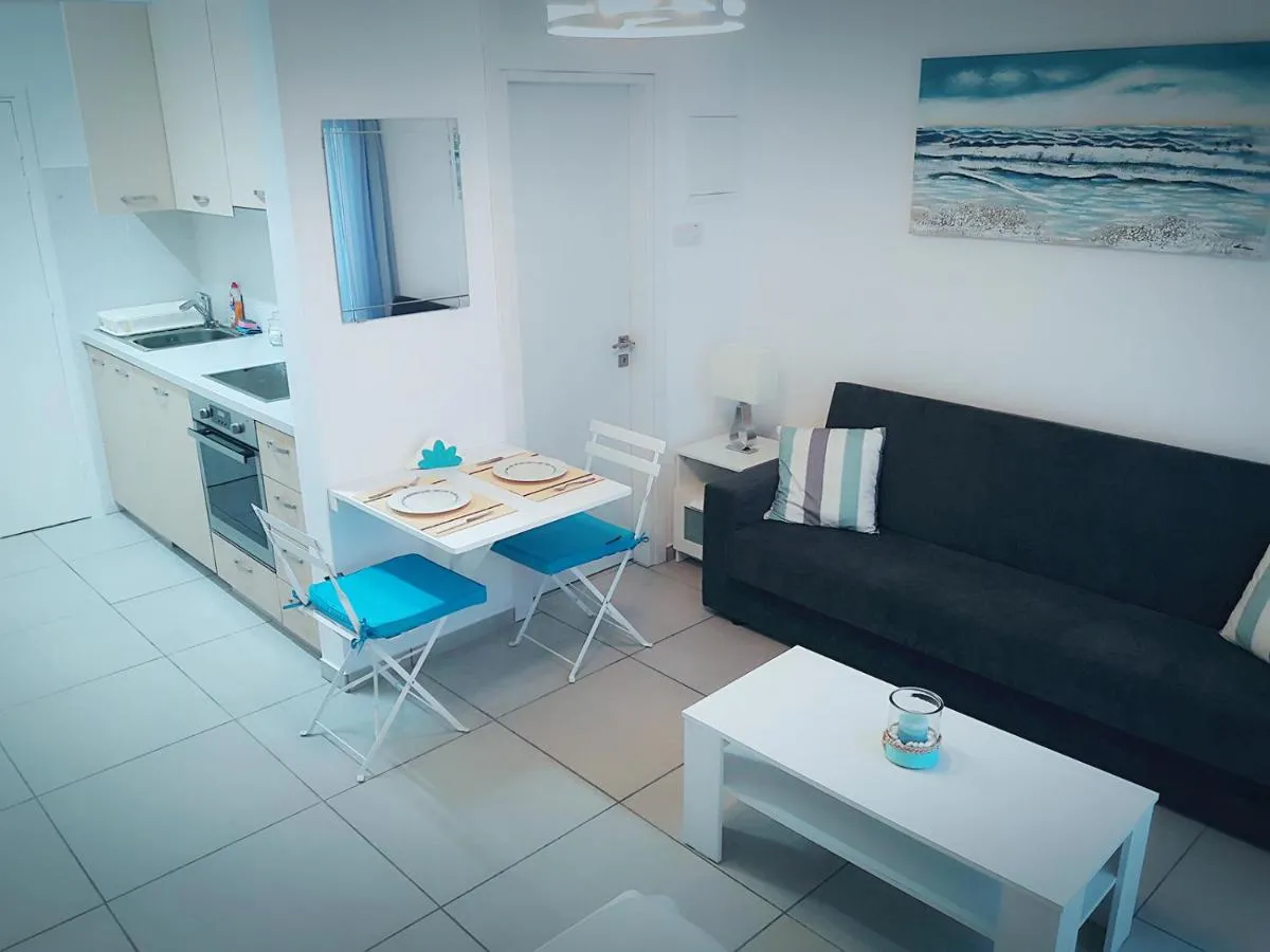 Image 3 of Billis Beach Apartment