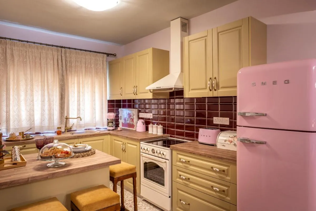 Image 2 of Castle Holiday Apartments