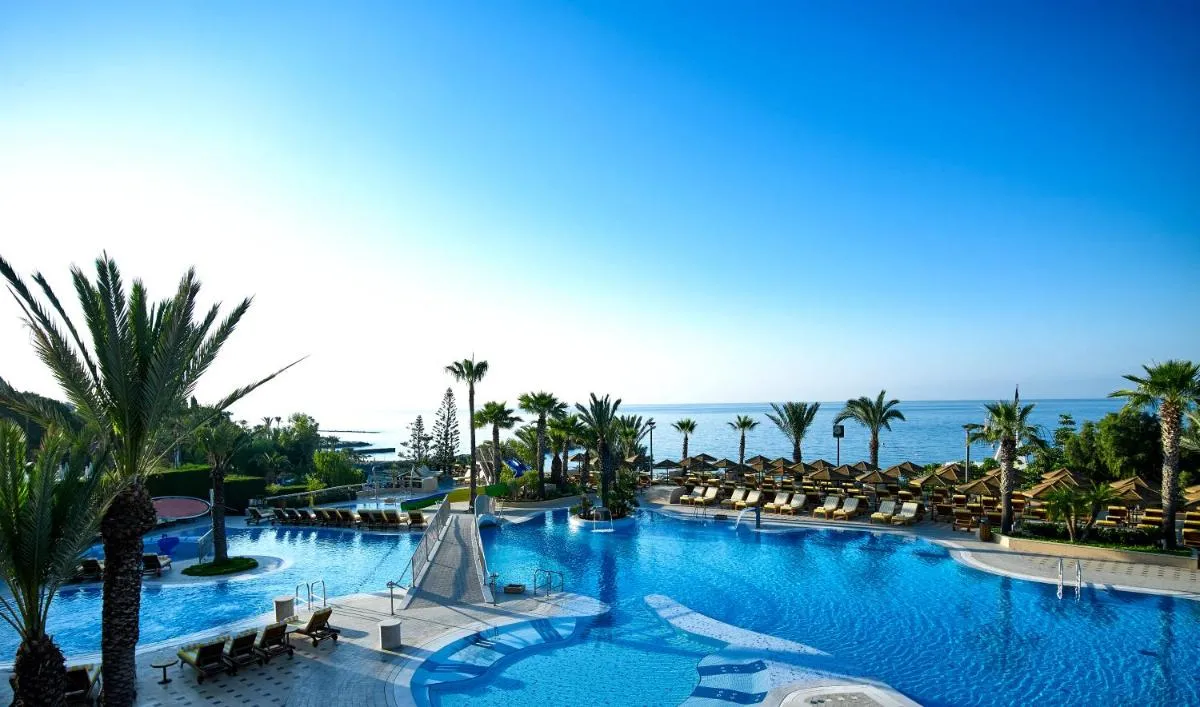 Image of Four Seasons Hotel