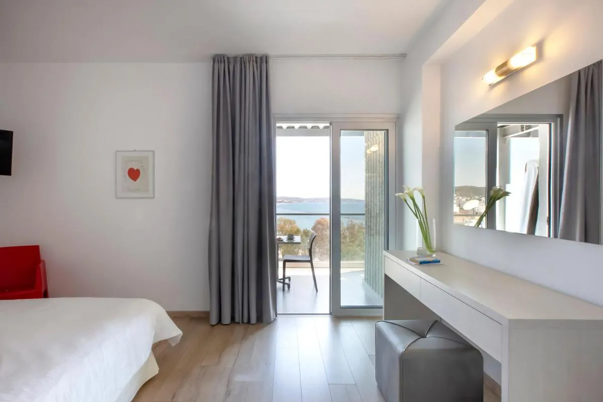 Image 1 of Harmony Bay Hotel