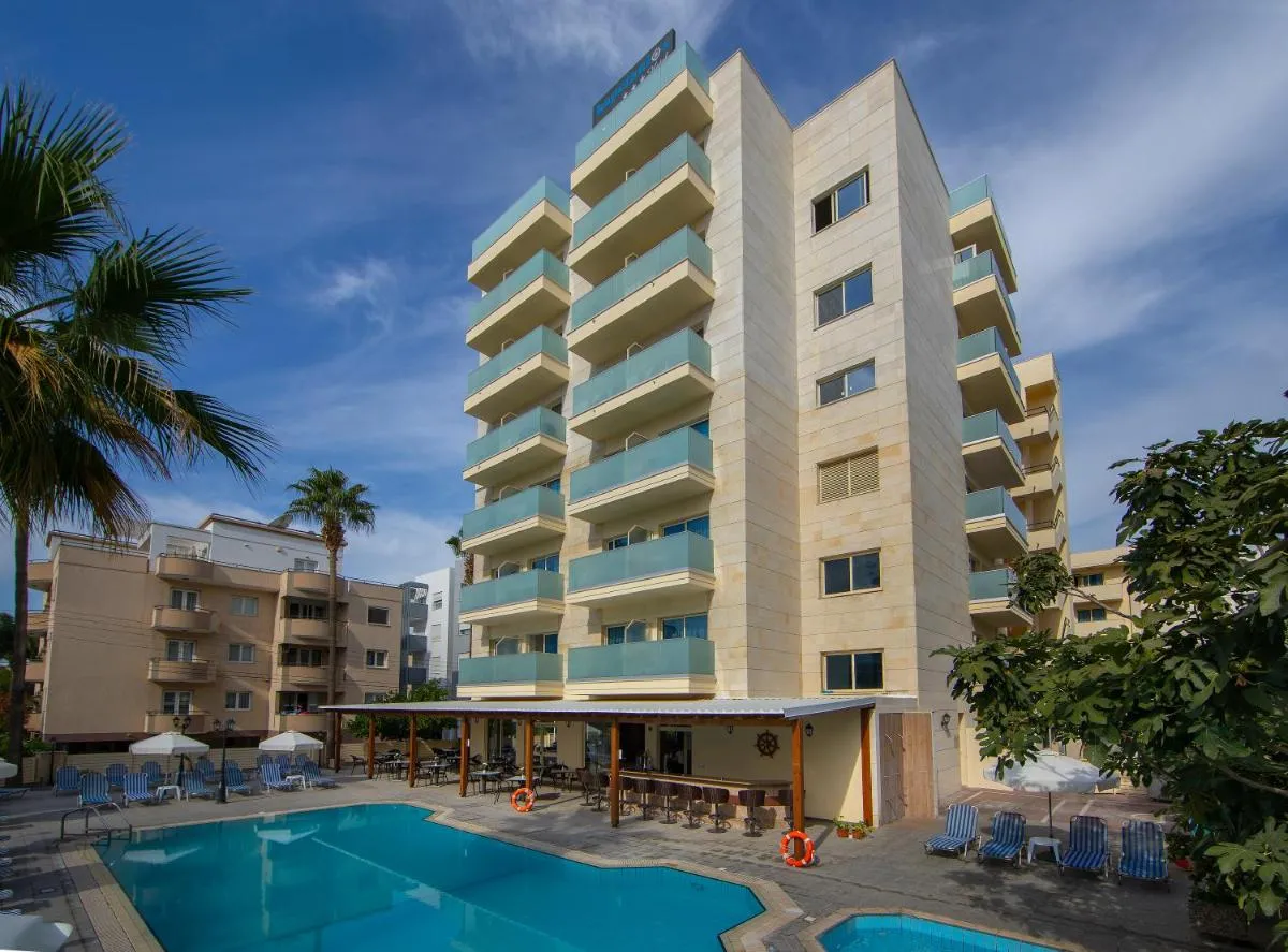 Image 3 of Kapetanios Limassol Hotel