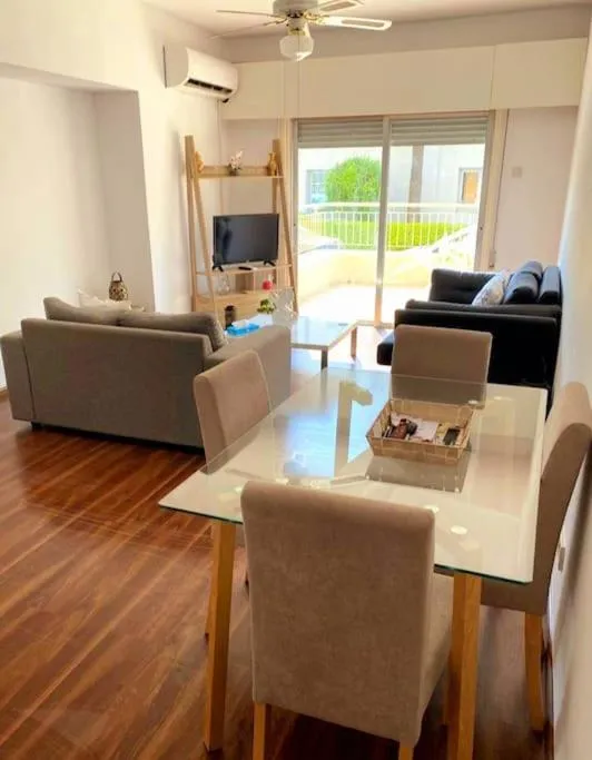 Image of Large modern flat