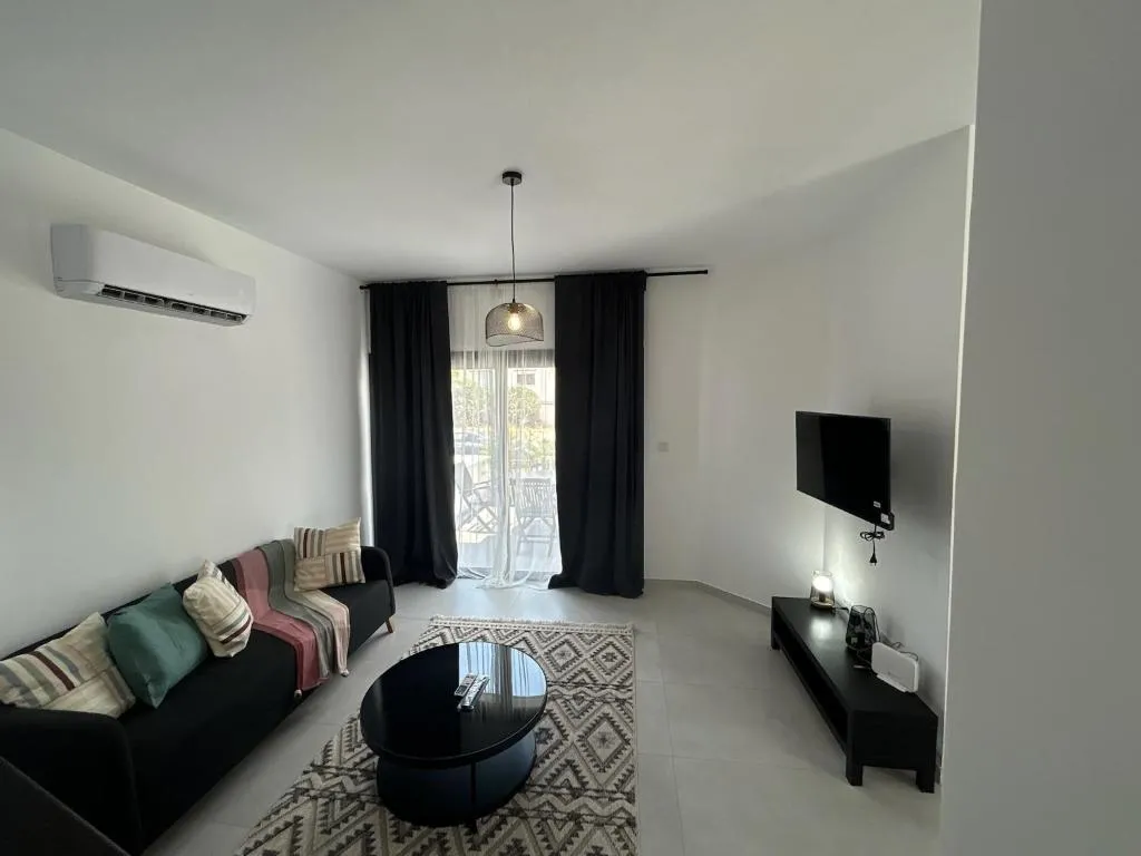 Image of Maroulla’s Urban Beach Living