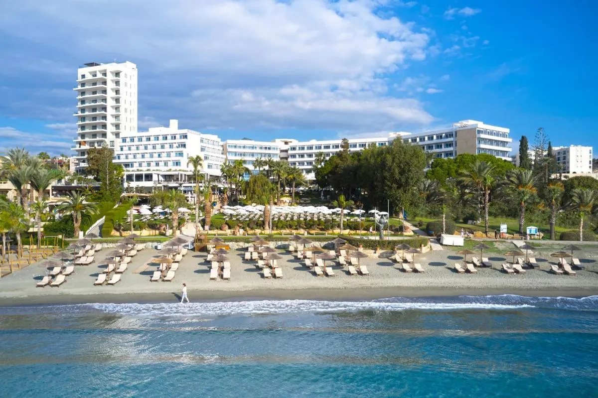 Image 4 of Mediterranean Beach Hotel