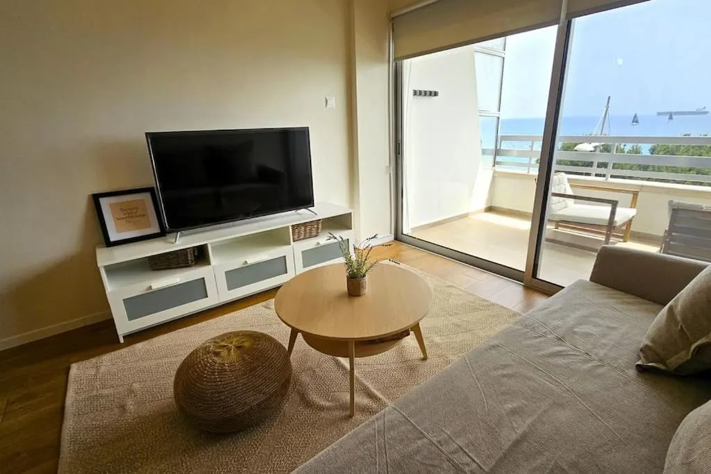 Image 4 of Molos Beachfront City-Centre
