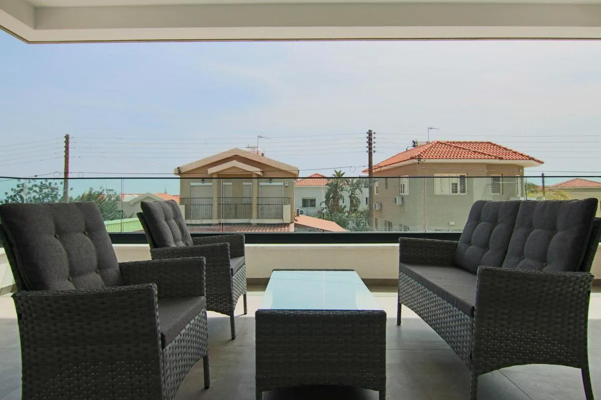Image 5 of Phaedrus Living: City View Anna Residence 102