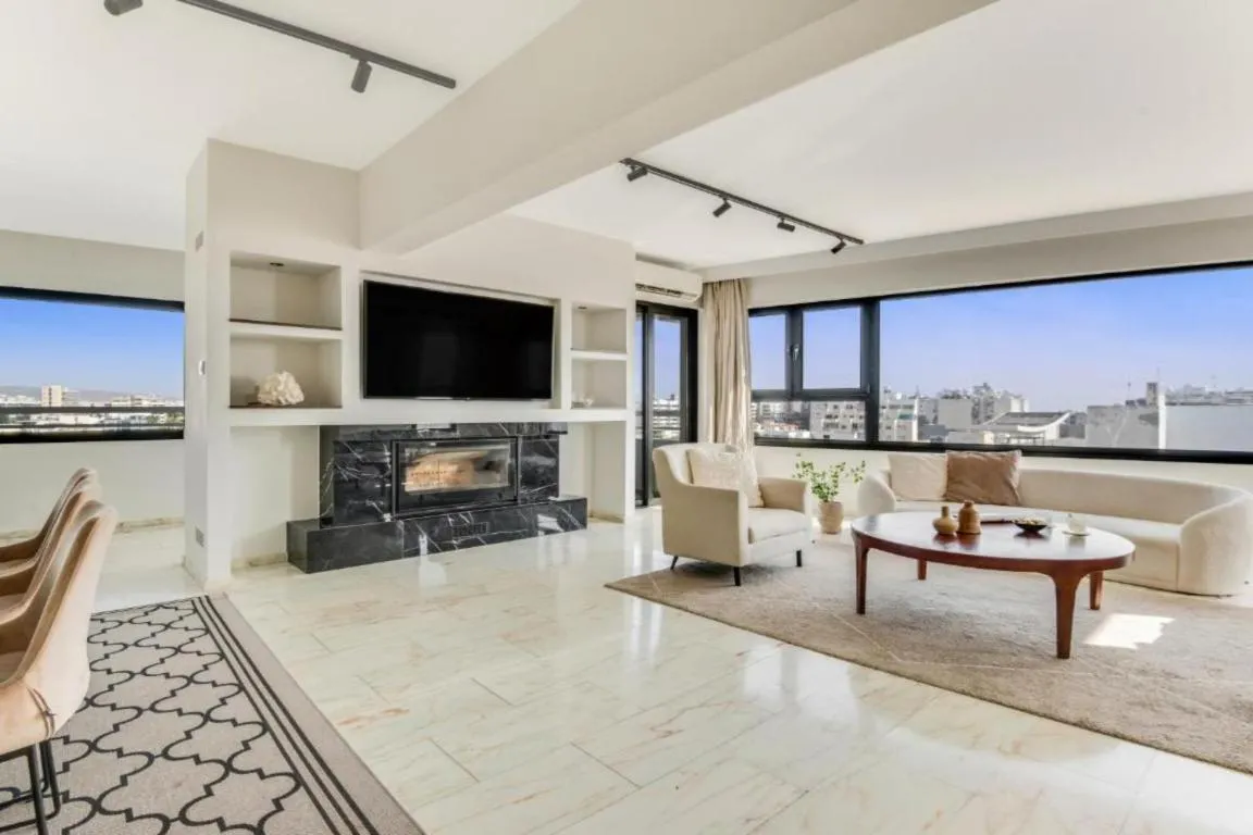 Image of Phaedrus Living: Luxury City Center Penthouse