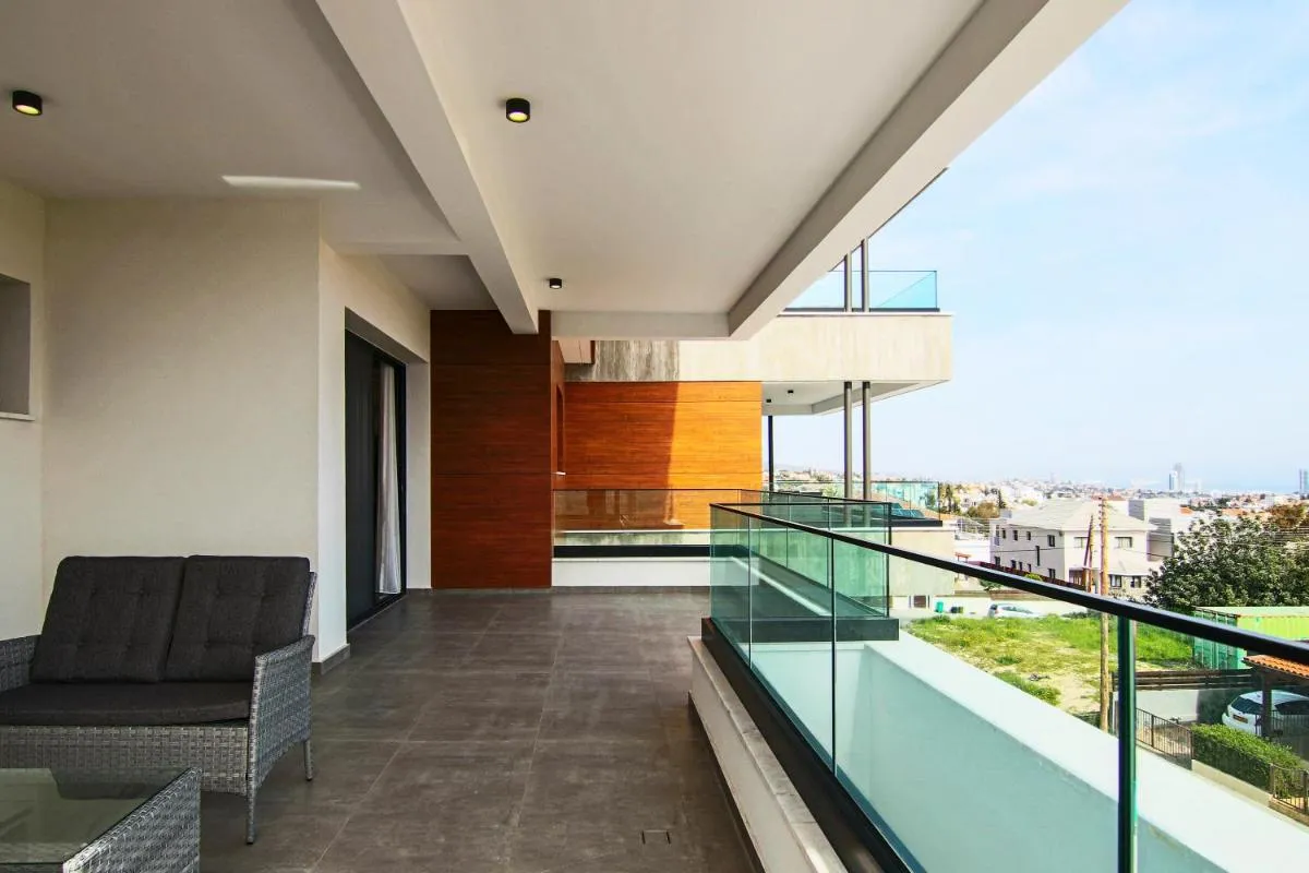 Image 5 of Phaedrus Living: Sea View Anna Residence 201