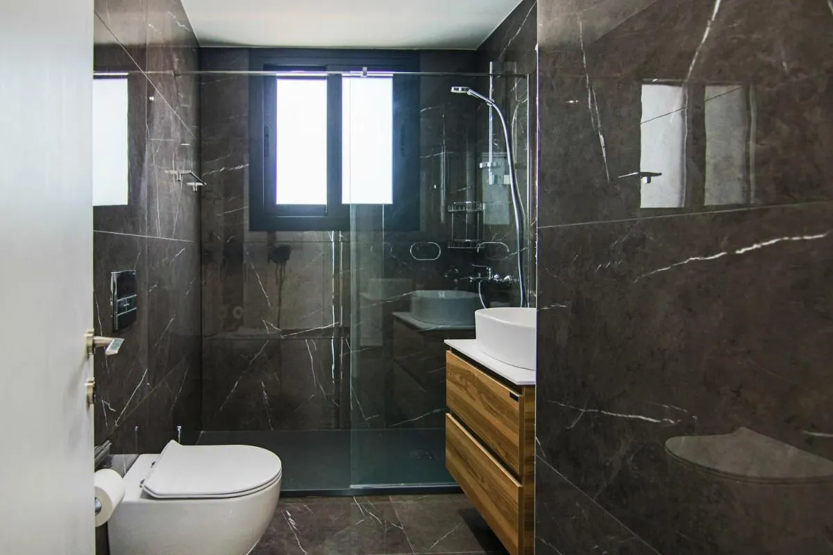 Image 2 of Phaedrus Living: Sea View Anna Residence 201