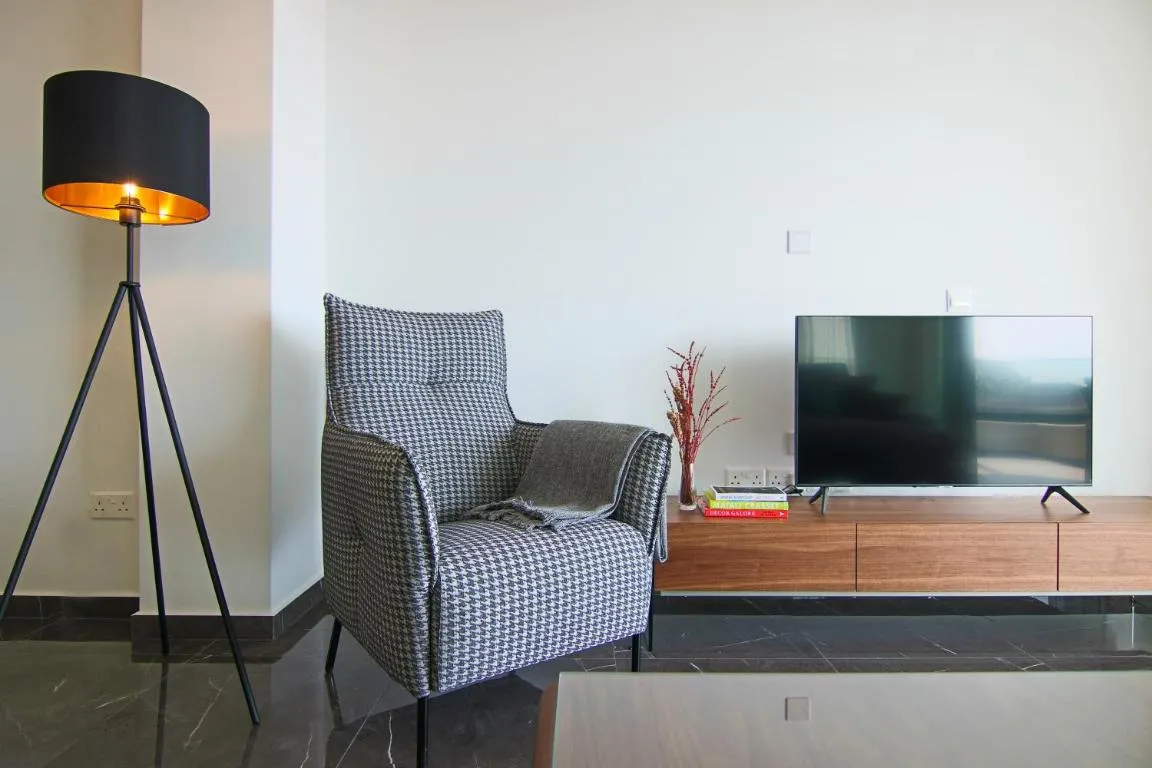 Image of Phaedrus Living: Sea View Anna Residence 202