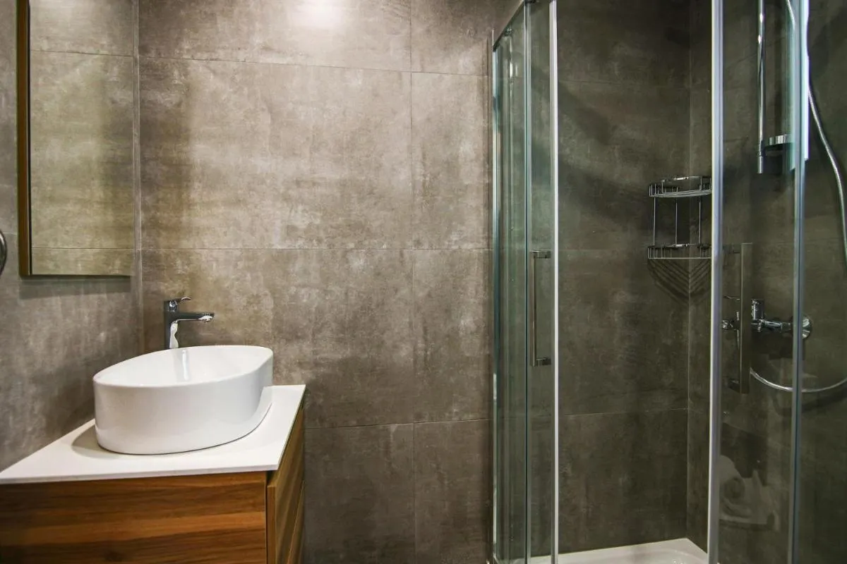Image 2 of Phaedrus Living: Sea View Anna Residence 301