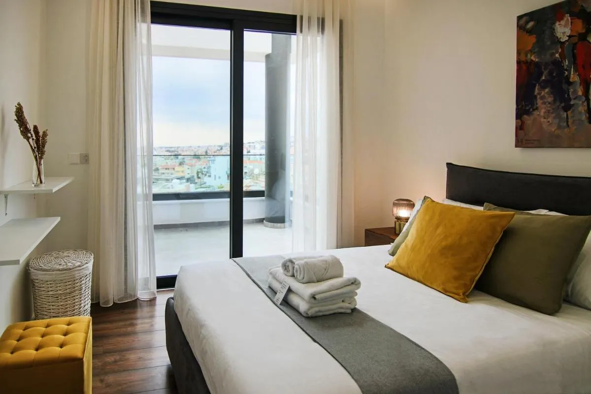 Image 1 of Phaedrus Living: Sea View Anna Residence 301