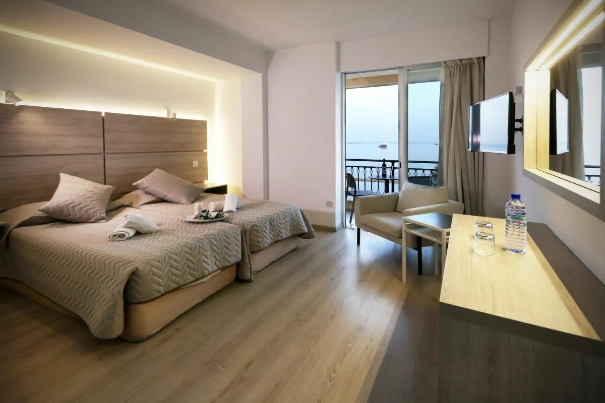 Image 1 of Pier Beach Hotel Apartments