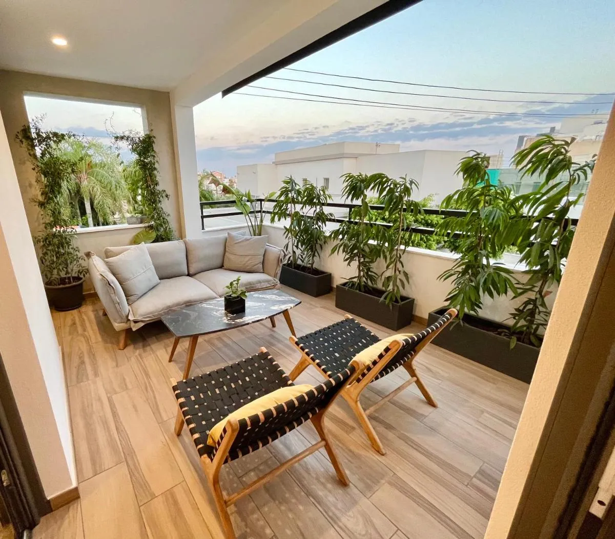 Image 5 of Top Artistic Luxury Apartment