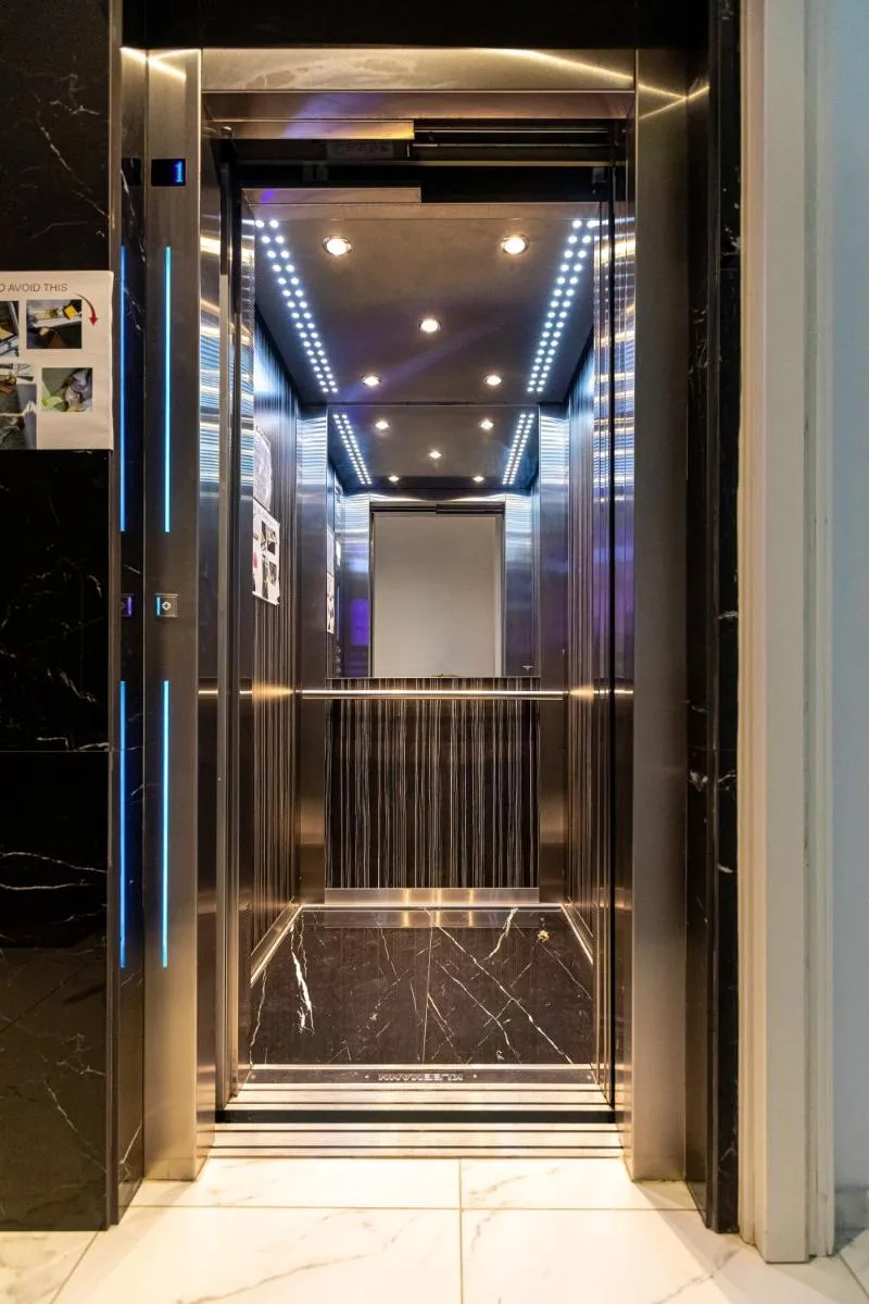 Image 3 of YAMAS Urban LIving Spiridonos