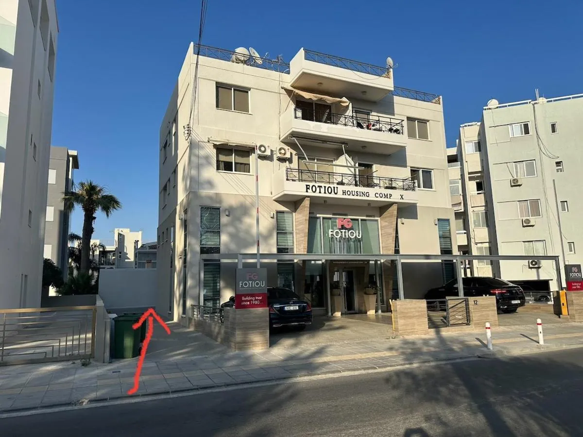 Image 5 of 1 bedroom flat 200m from beach