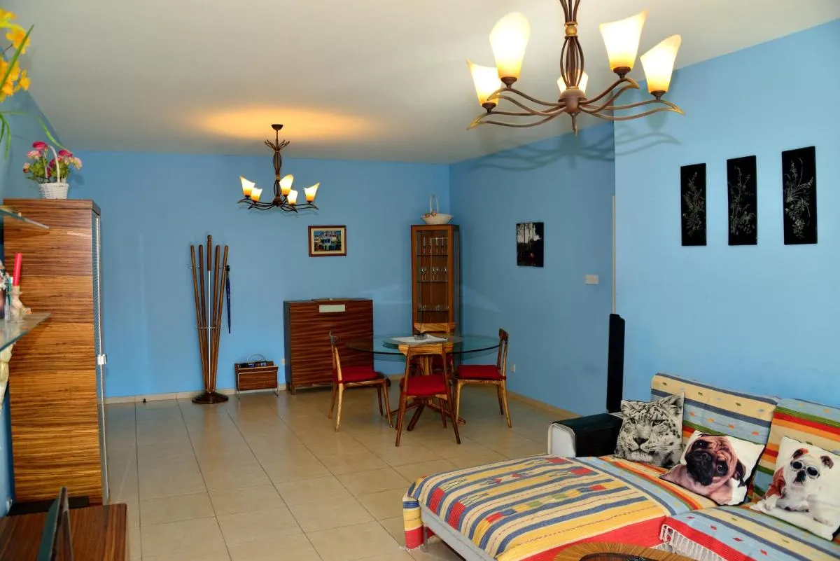 Image 3 of 50 meters to the beach 3 bedroom appartment