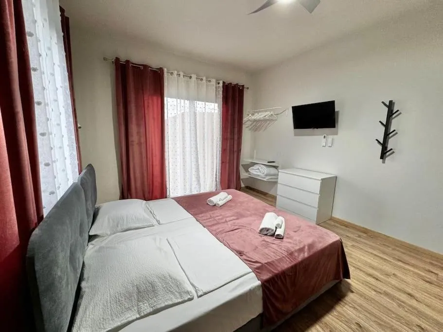 Image 1 of Big Comfort Suite N5 private Kitchenette Beach 250m