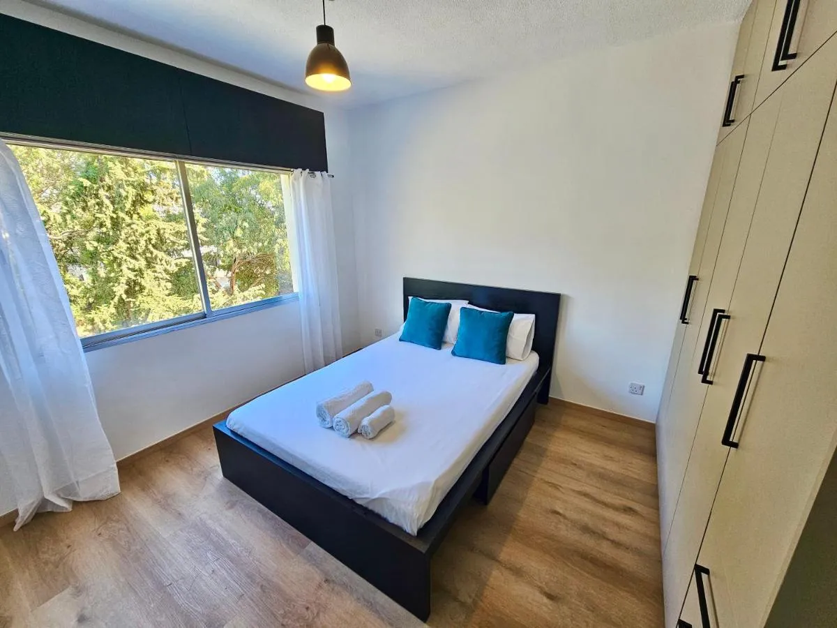 Image 2 of Central Riverside Escape Charming 1- Bedroom Flat