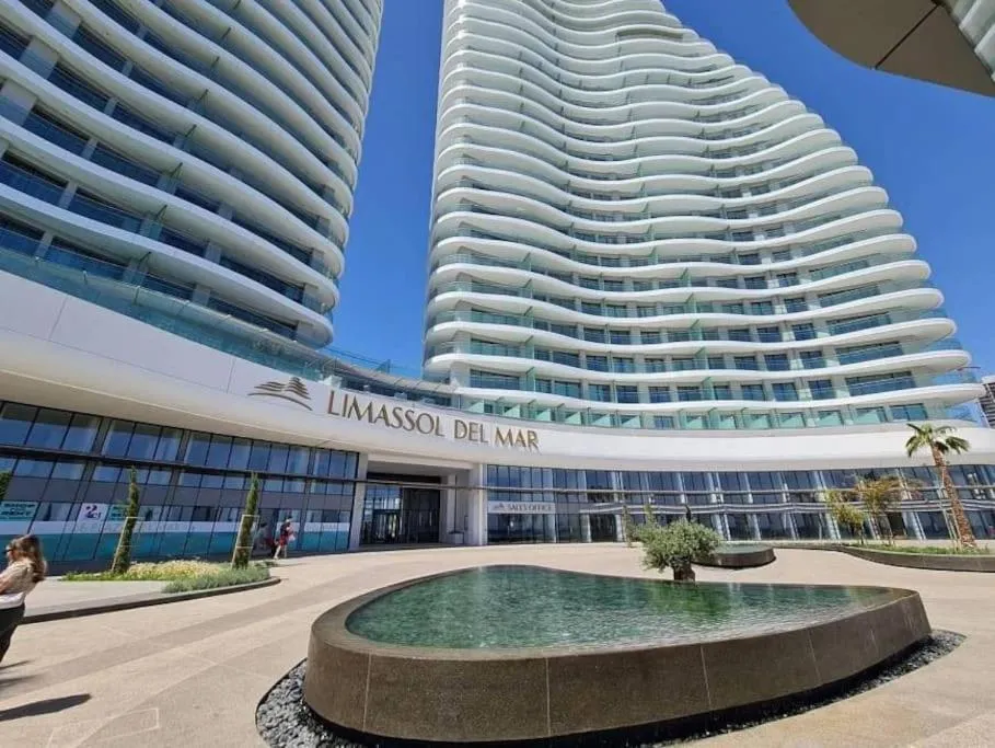 Image of Del Mar 2 Luxe Bedroom ‘C’ Highrise Residence