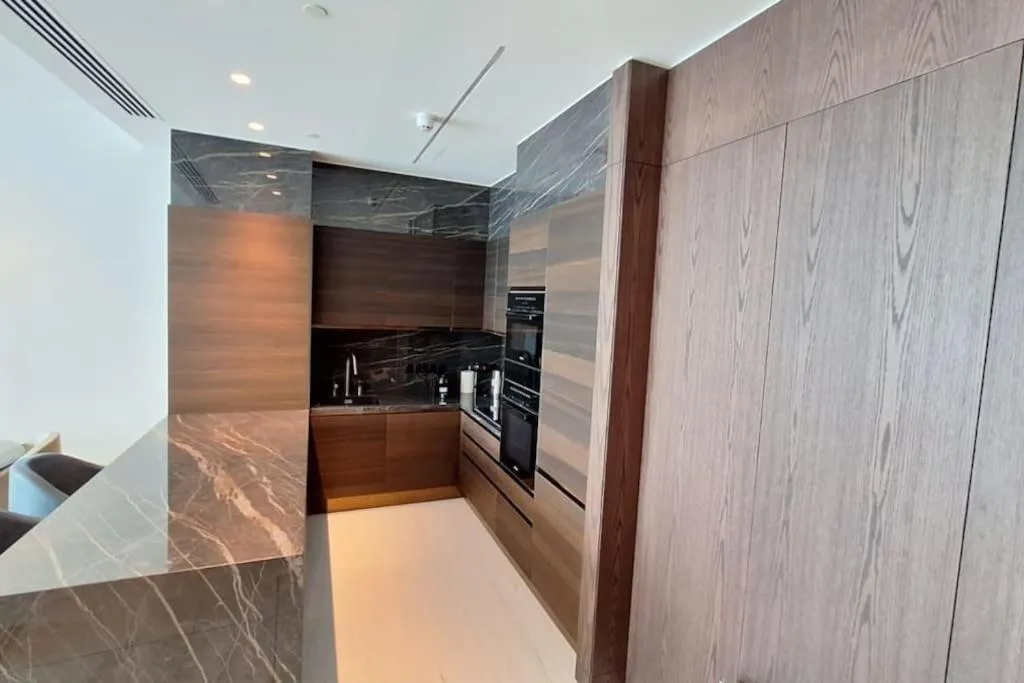 Image 3 of Del Mar 2 Luxe Bedroom ‘C’ Highrise Residence