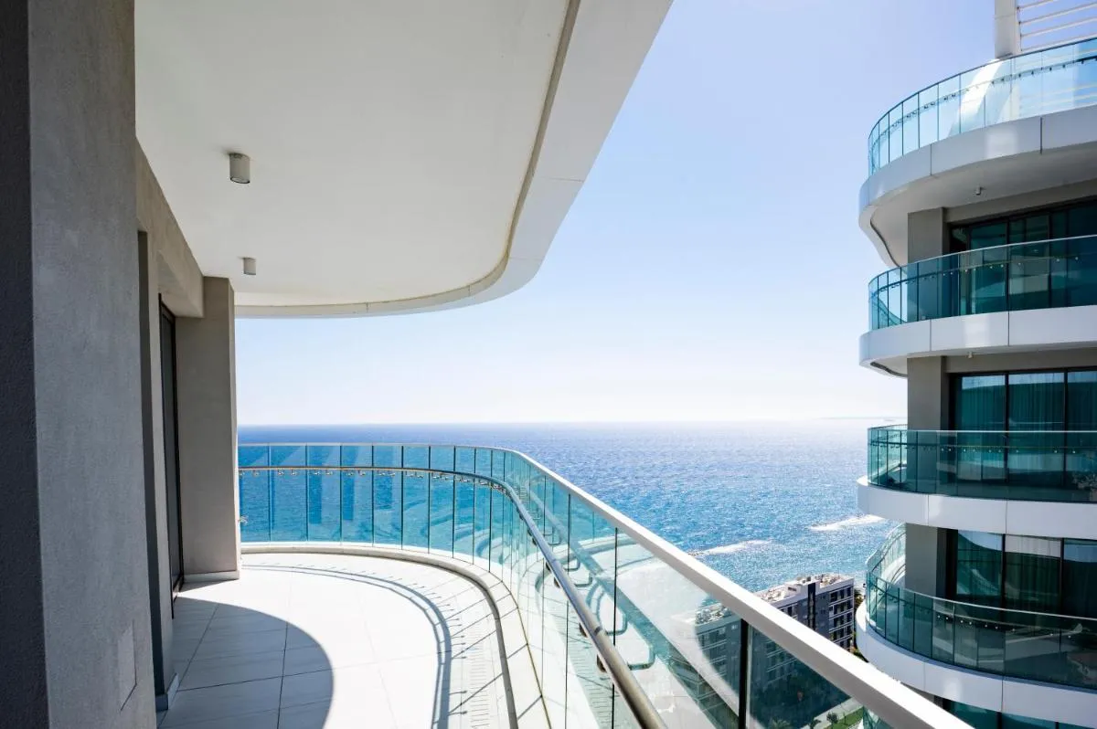 Image 4 of Del Mar Beachfront 3 Bedroom ‘C’ Residence