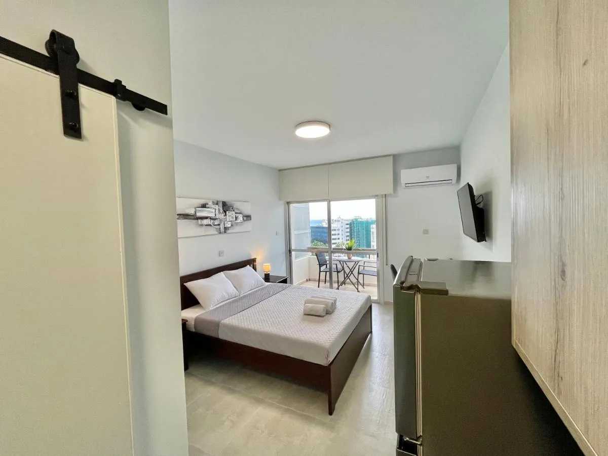 Image 3 of Enaerios SeaView Studio