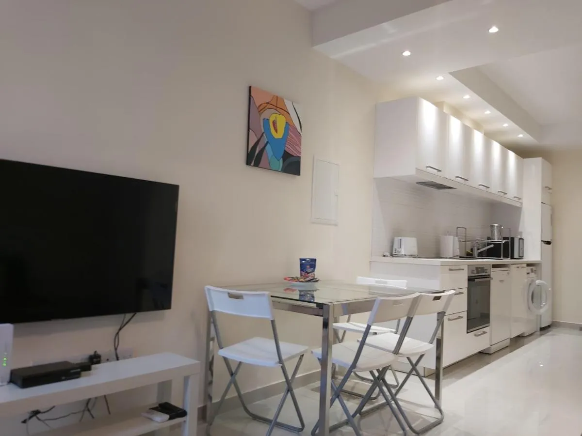 Image 2 of Galatex Beach Apartment