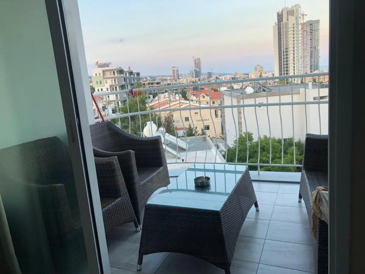 Image 2 of Great Views Apartment II