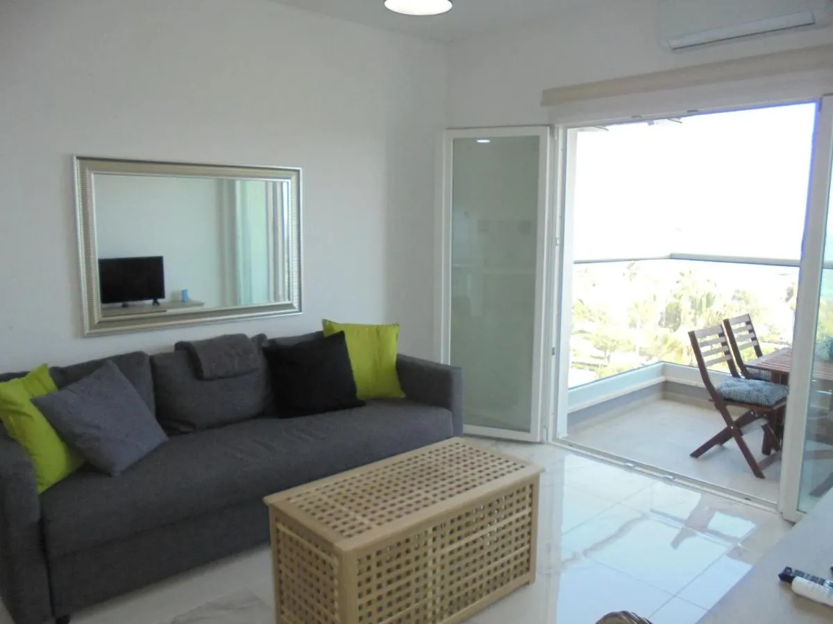 Image 3 of Kermia Court – Beach-front, modern 2 bedroom -sleeps 6