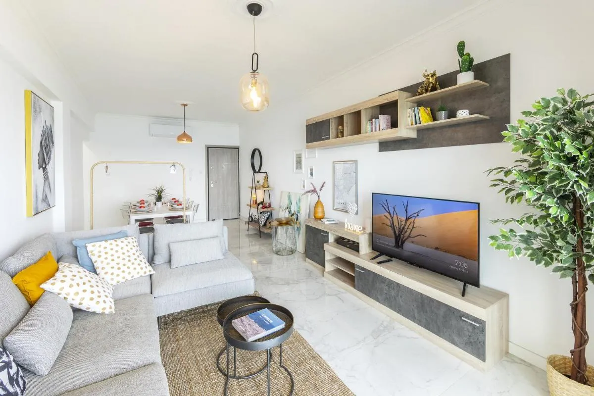 Image 5 of Lovely 3-bedroom apartment in Prokymea court