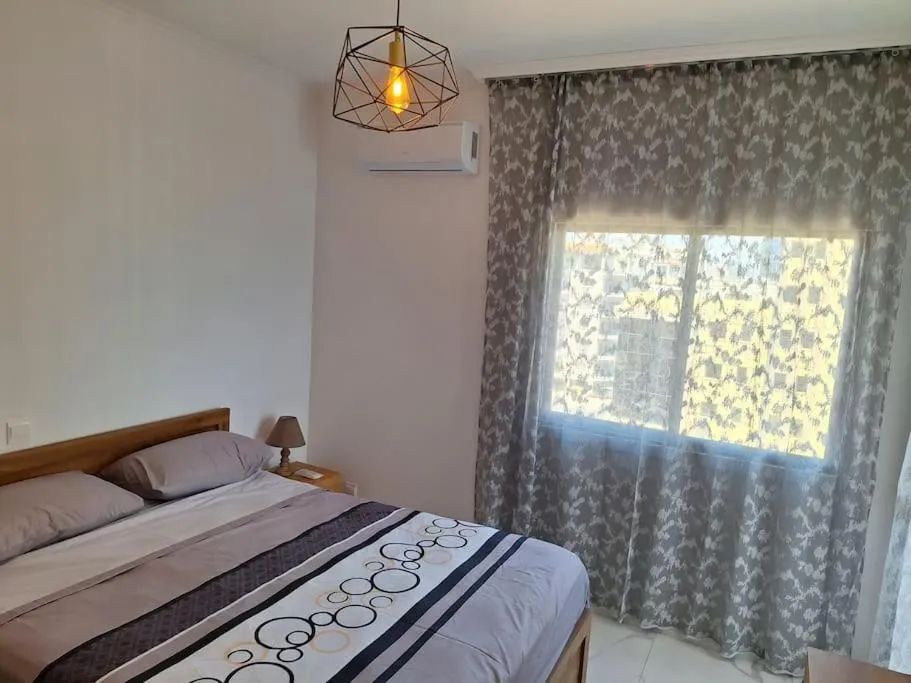 Image 1 of Luxury one bedroom – seafront