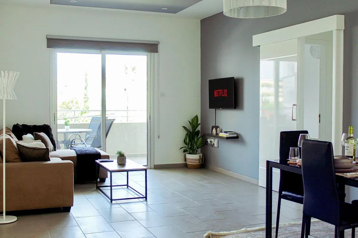 Image 6 of Modern 2 Bedroom Apt – Tourist Area Collection