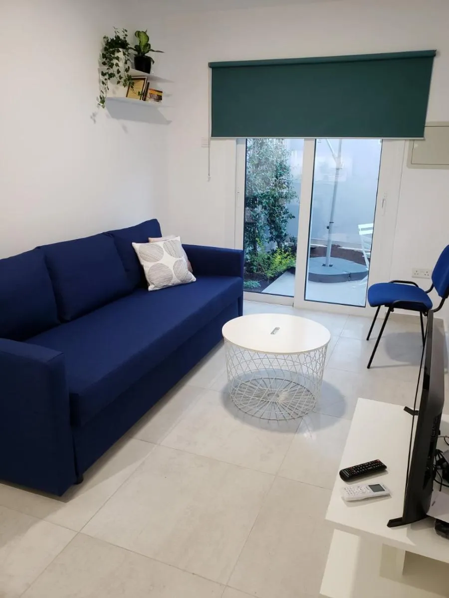 Image 3 of Modern & Cozy Studio w/ Backyard Near City Center