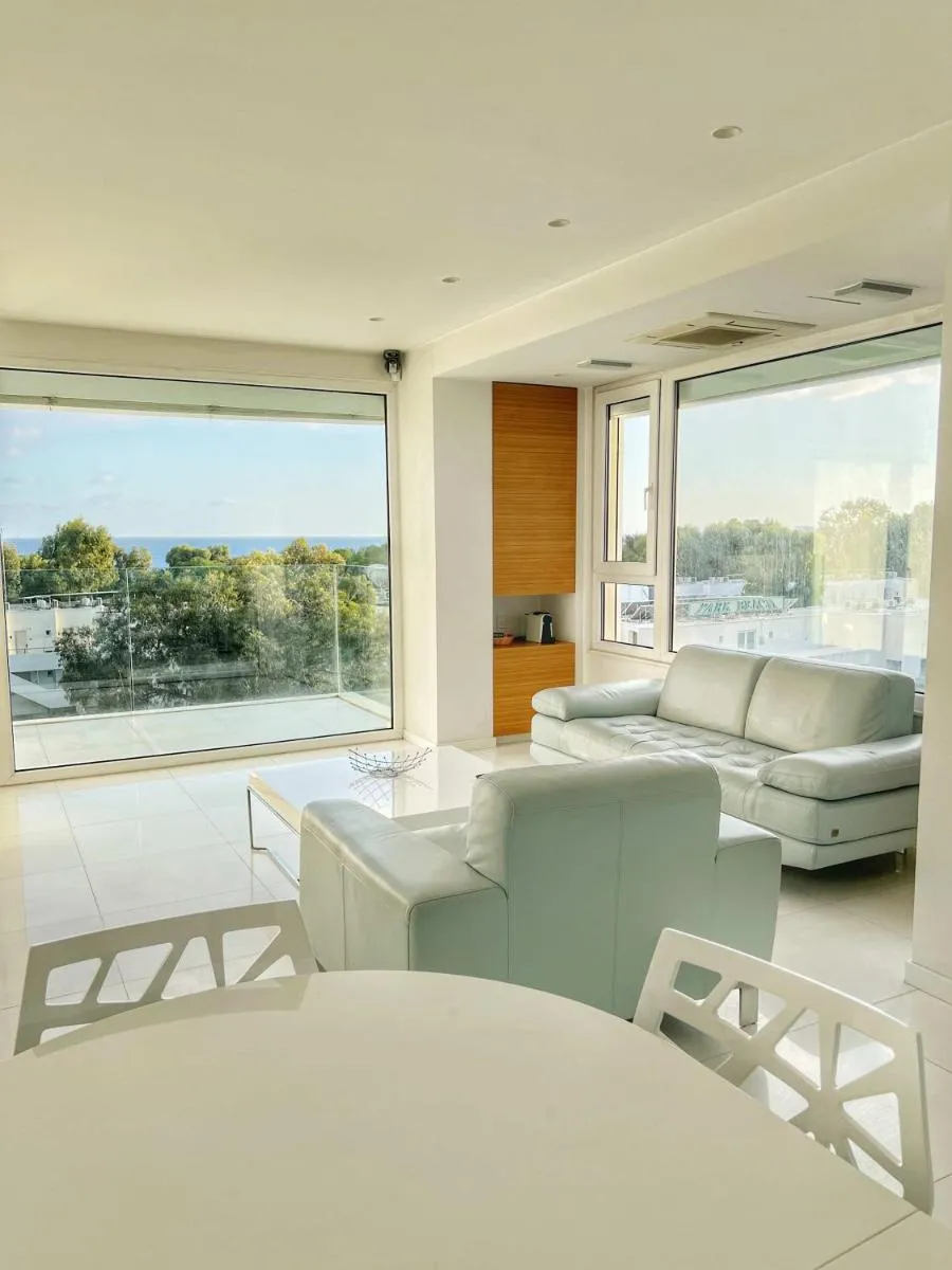 Image 1 of Modern seafront apartment