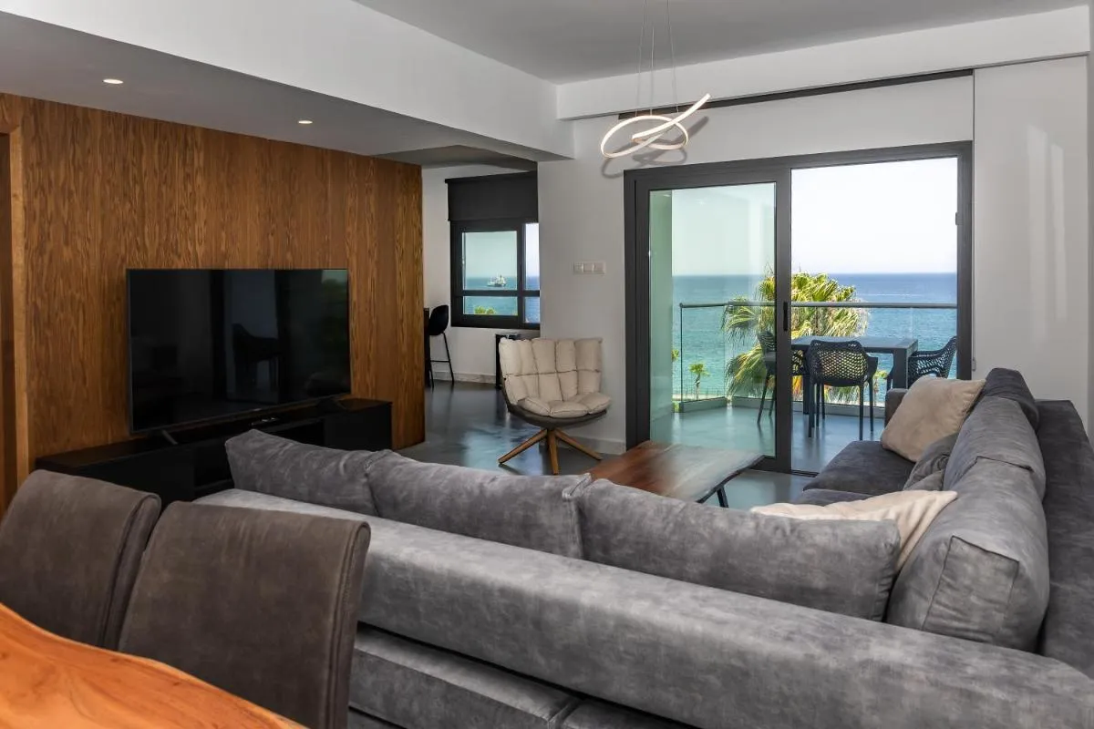 Image 3 of Molos Luxury Sea View Apartment
