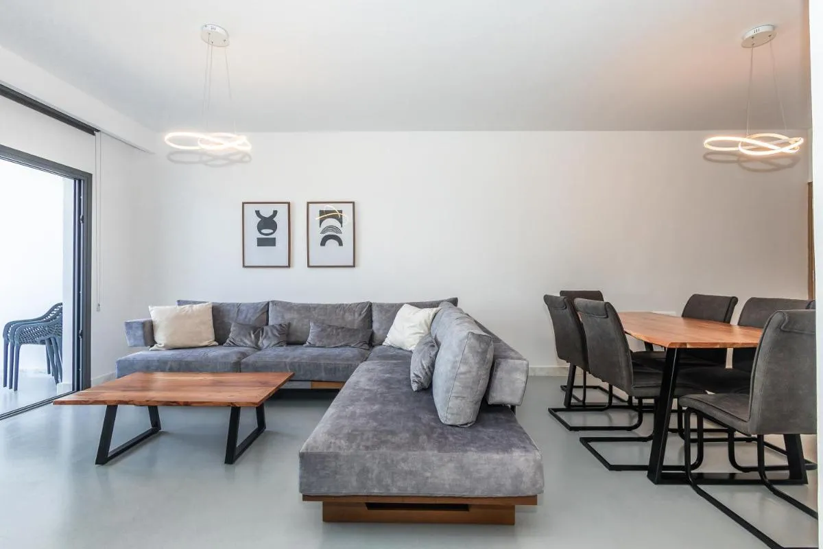 Image 6 of Molos Luxury Sea View Apartment