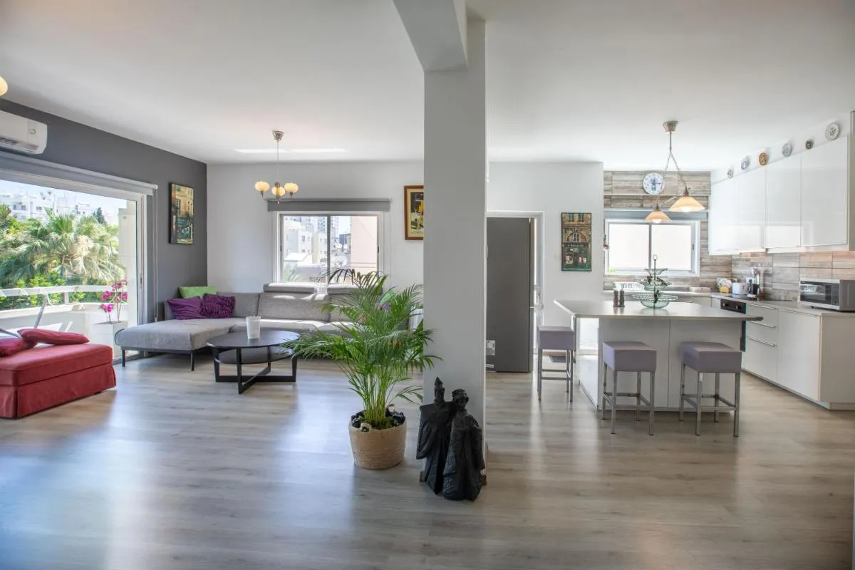 Image 3 of Neapolis Residence Spacious Quiet Near beach