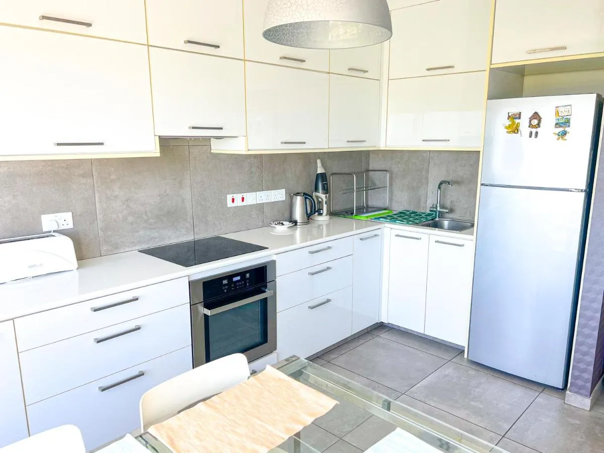 Image 2 of Panoramic Sea View Apt – 2bed