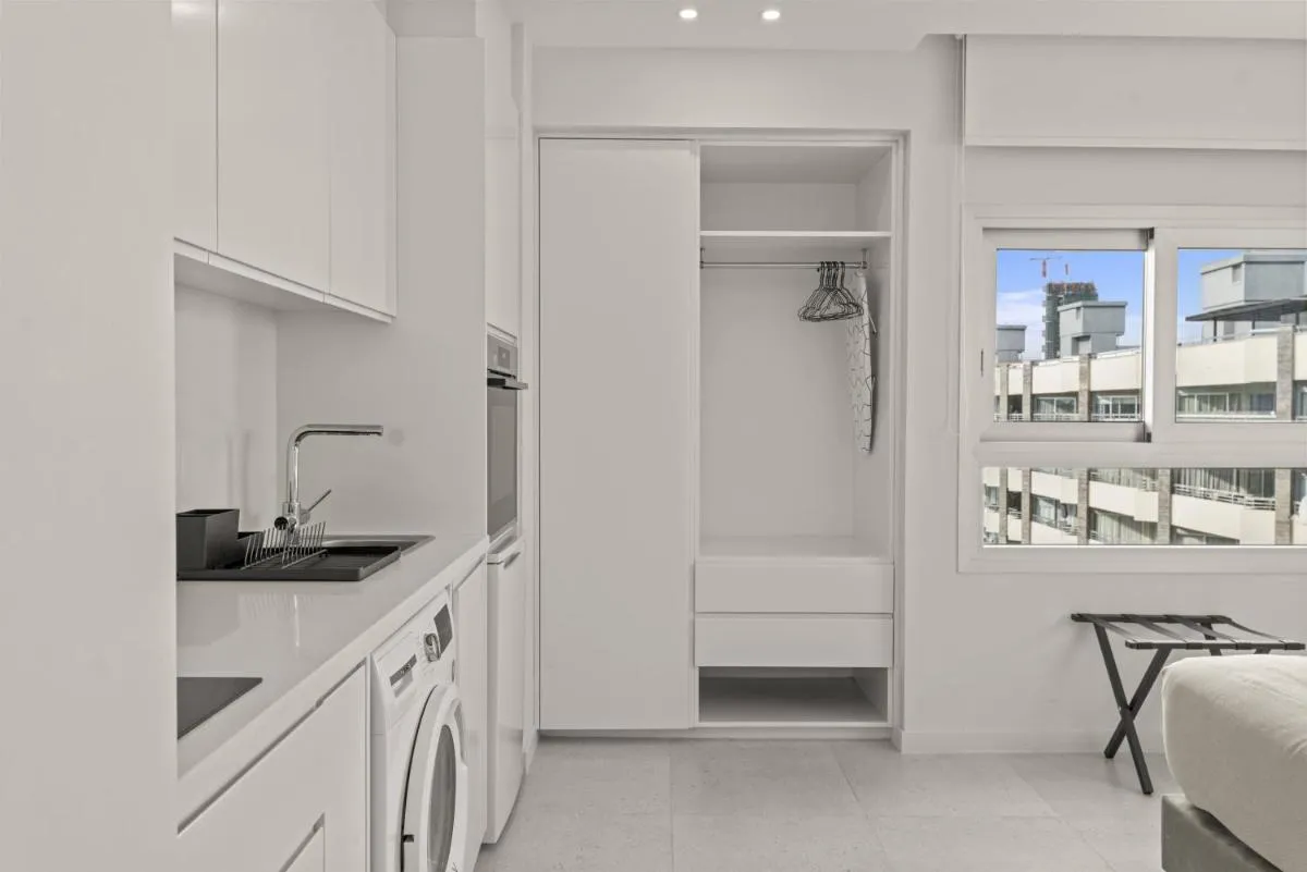 Image 6 of Phaedrus Living: Limassol Seaside Residences 05