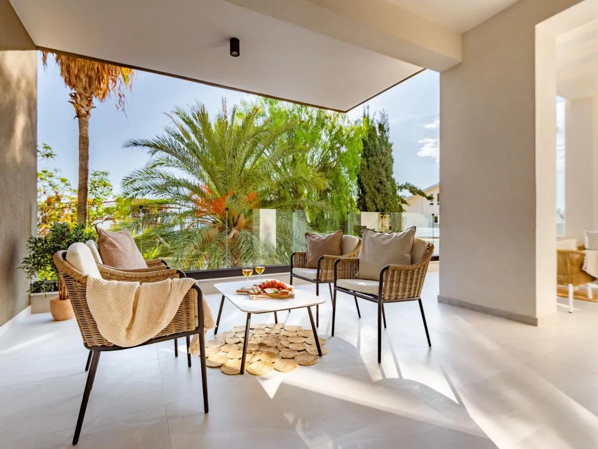 Image 2 of Sanders Breeze Limassol