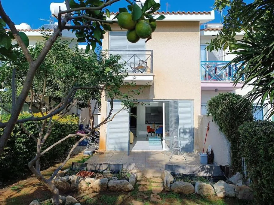Image 2 of Sea view Beach House with Pool