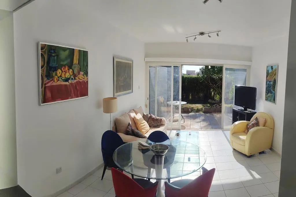Image 5 of Sea view Beach House with Pool