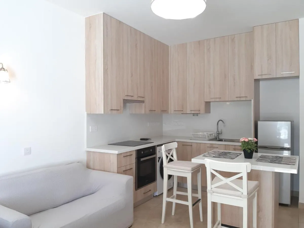 Image 4 of Sun sea B102 apartment by the beach