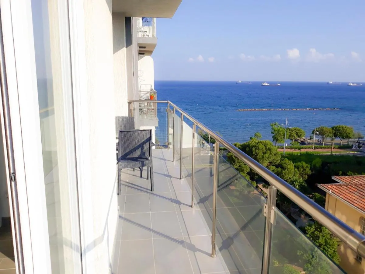 Image 4 of Thalassa Sea View Suite